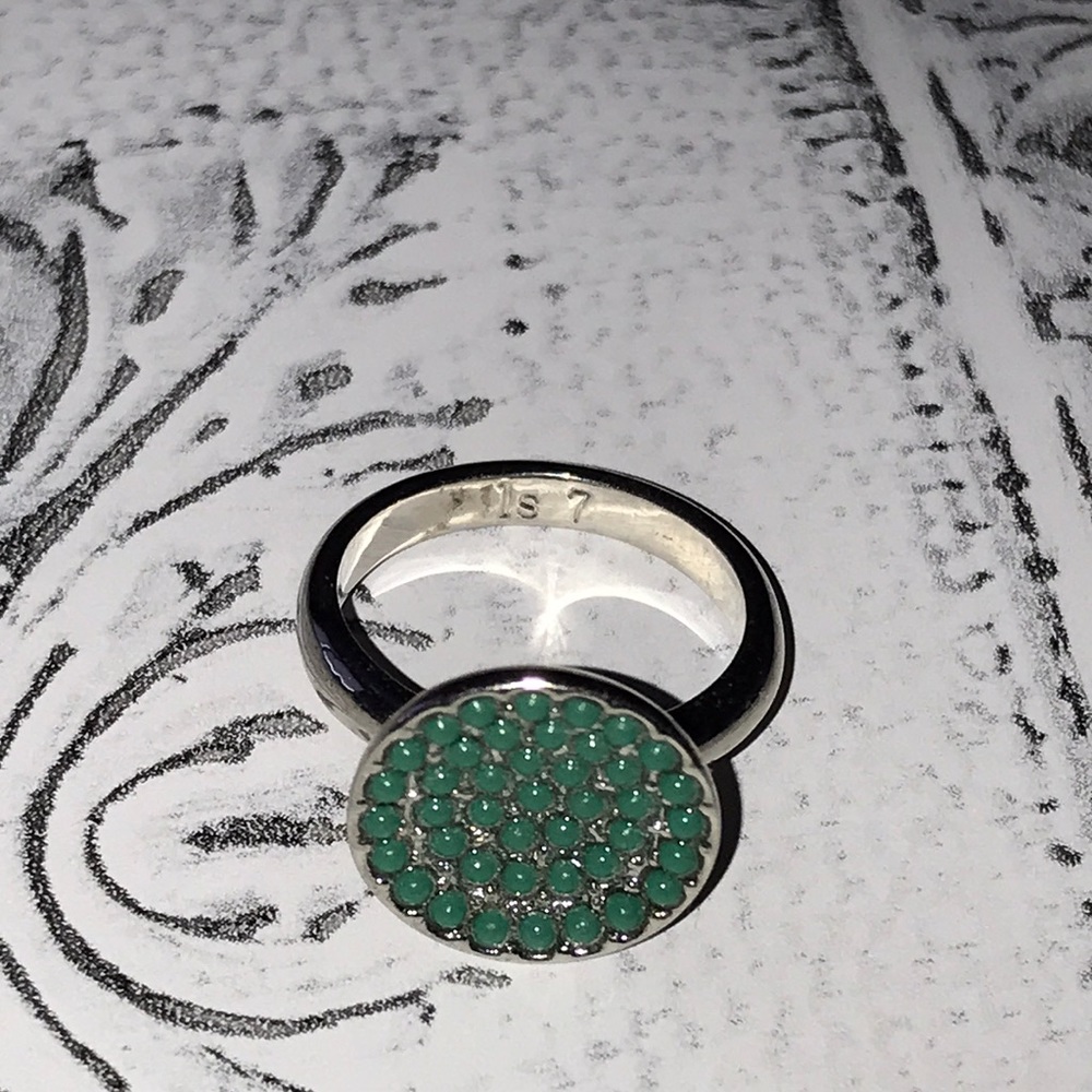 Size 7 Lia Sophia ring